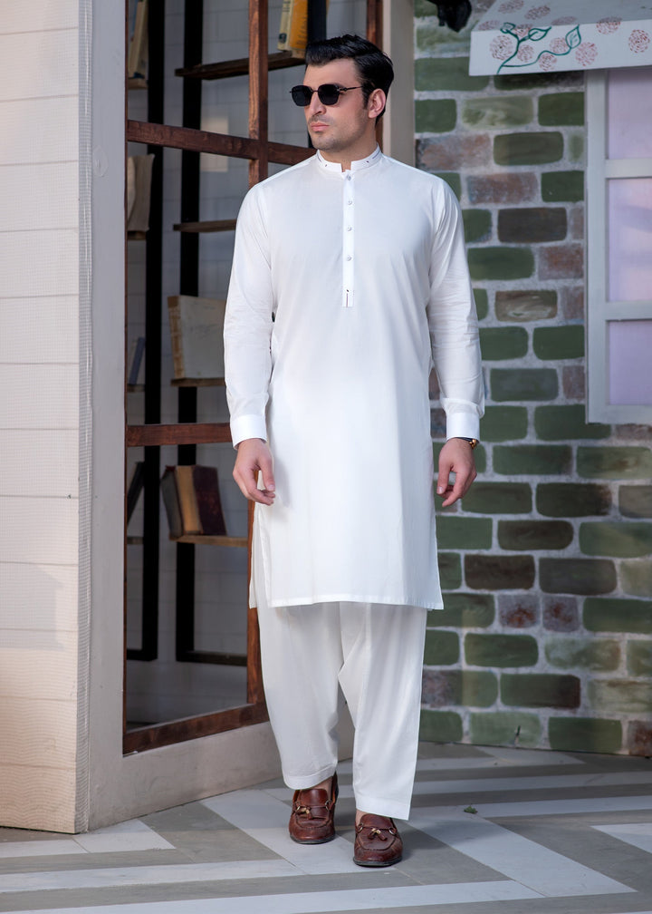 Aks e Shaam by Buraq Mens RTW Solids Cotton 2 Piece Suit Elegant White Casual Collection