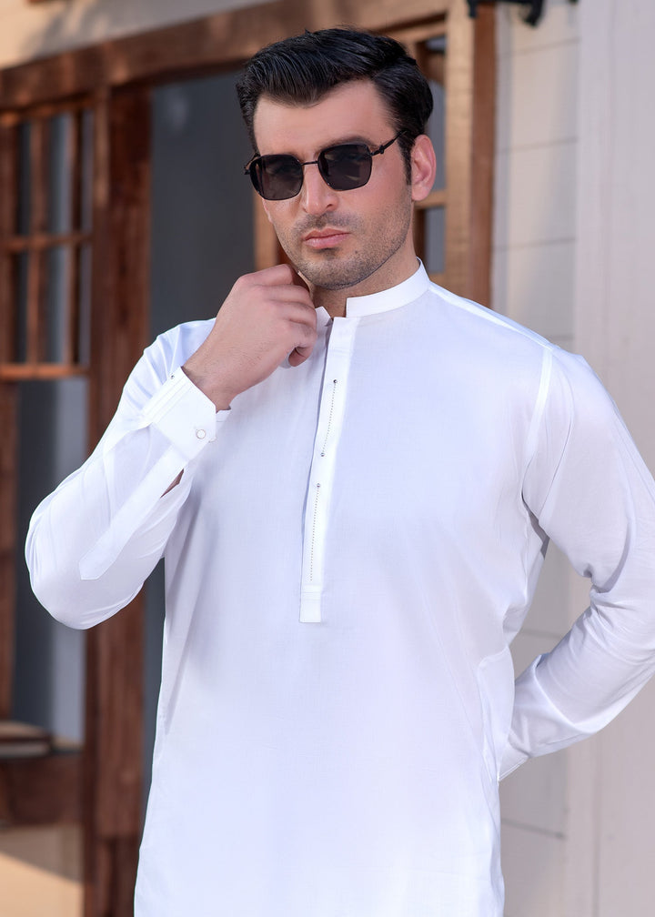 Aks e Shaam by Buraq Mens RTW Solids Cotton 2 Piece Suit White Mandarin Casual Collection