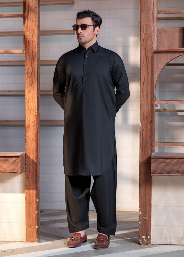 Shahkaar by Buraq Mens RTW Solids Wash N Wear 2 Piece Suit Black Collar Casual Collection