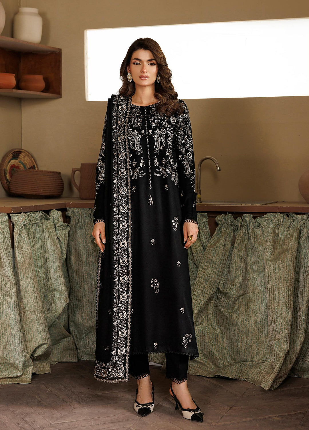 Exclusice by Daria Unstitched Embroidered Leather Peach 3 Piece Suit DN26UEL DA-190 - Winter Collection