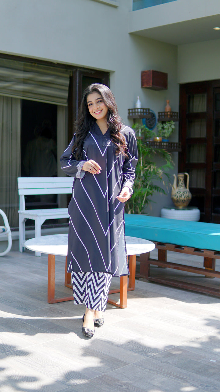 Dhaga Women Pret Printed 2 Piece Soft Crepe Charcoal DHLU07 - Summer Collection