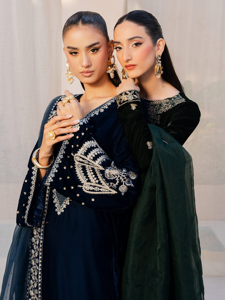 Le Tresor by Izel Pret Embroidered Velvet 3 Piece Suit Elora - Festive Collection