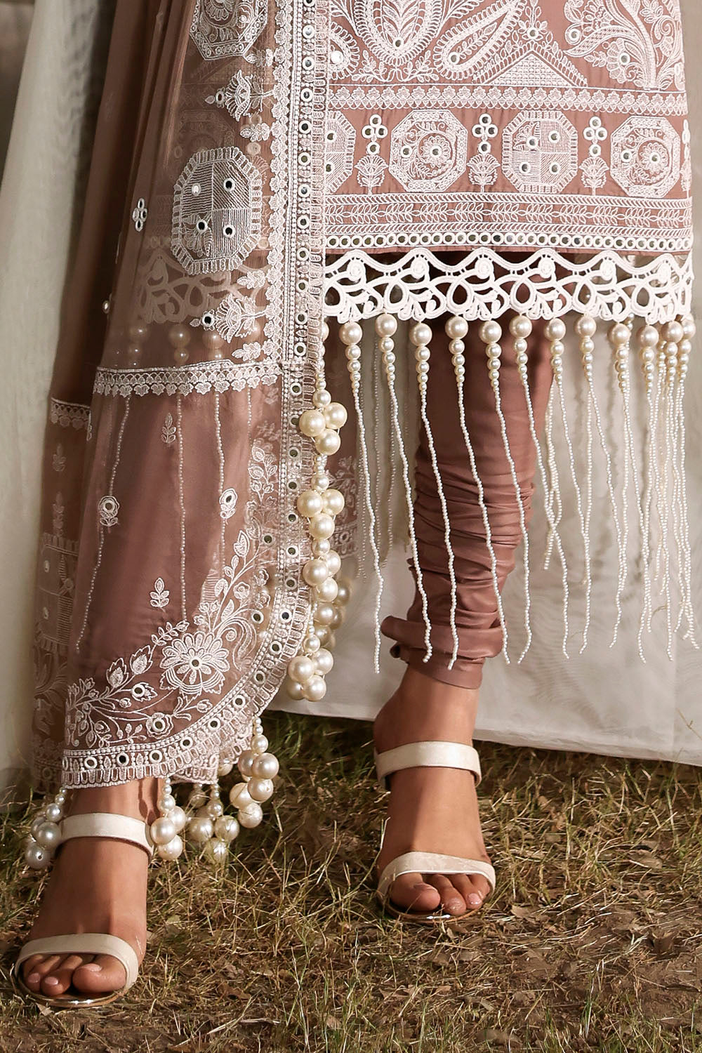 Gul Ahmed Unstitched Luxury Embroidered Lawn 3 Piece Suit GA26UGL PM-62021 - Festive Collection