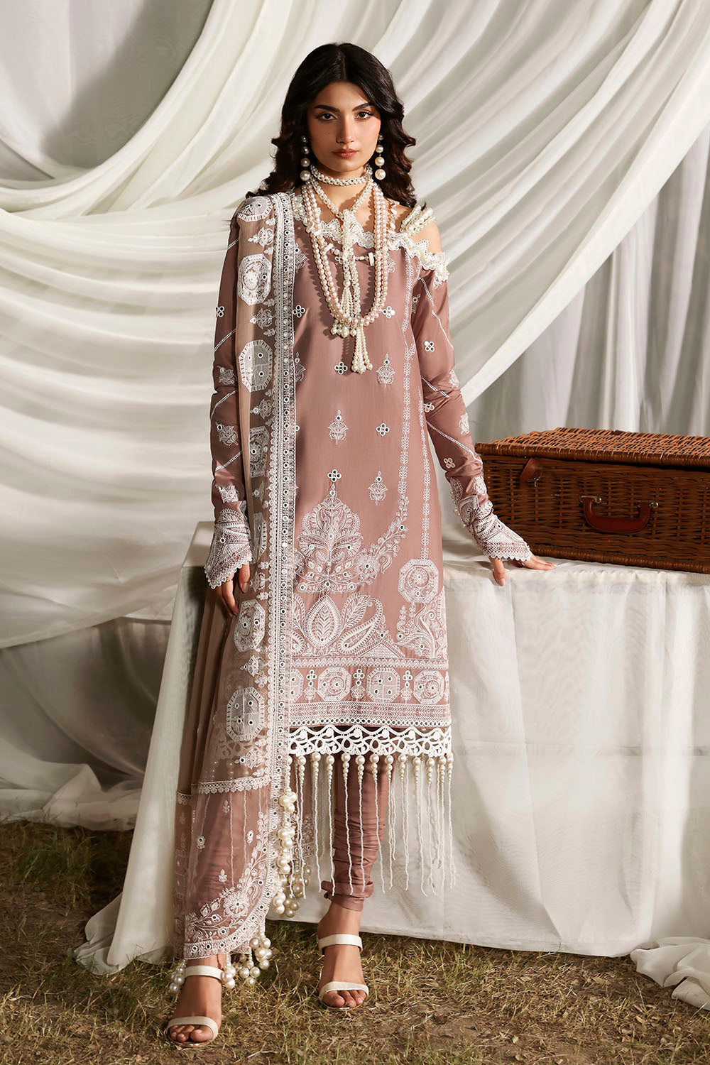 Gul Ahmed Unstitched Luxury Embroidered Lawn 3 Piece Suit GA26UGL PM-62021 - Festive Collection