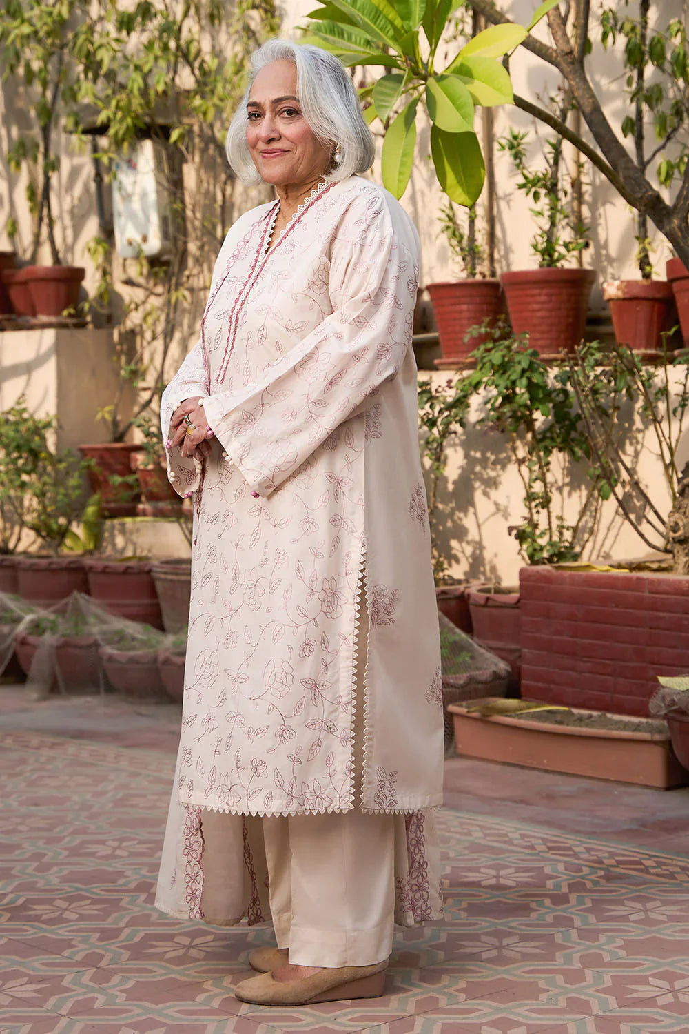 Tribute To Mother by Gul Ahmed Unstitched Embroidered Lawn 3 Piece Suit GA26UTM DN-62018 - Summer Collection