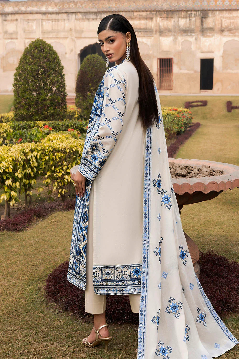 Mitti ki Khusboo by Gul Ahmed Unstitched Embroidered Jacquard 3 Piece Suit GA26UMK CL-52450 - Summer Collection