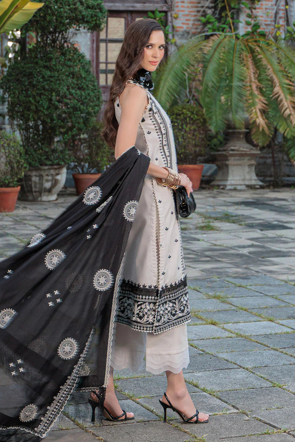 Mitti ki Khusboo by Gul Ahmed Unstitched Embroidered Lawn 3 Piece Suit GA26UMK DN-52046 - Summer Collection