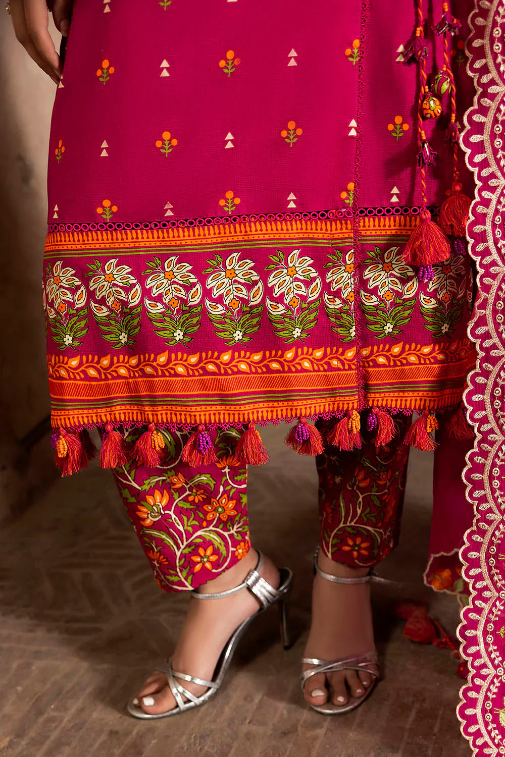 Mitti ki Khusboo by Gul Ahmed Unstitched Embroidered Lawn 3 Piece Suit GA26UMK DN-62014 - Summer Collection
