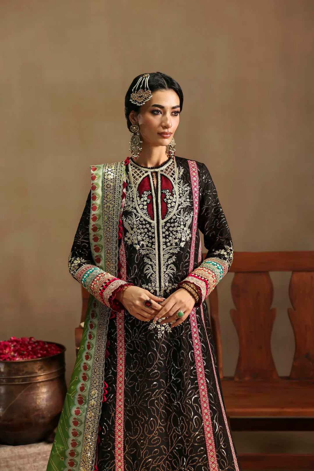 Sable Vogue Unstitched Embroidered Raw Silk 3 Piece Suit SV26UL FC-06-25 - Summer Collection