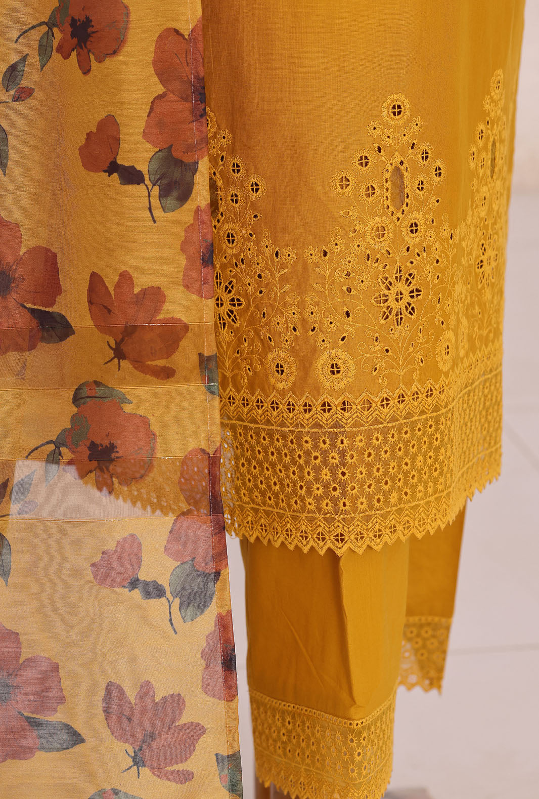 Floral Vibes by HZ Textiles Unstitched Embroidered Lawn 3 Piece Suit FVE - 01 Festive Collection