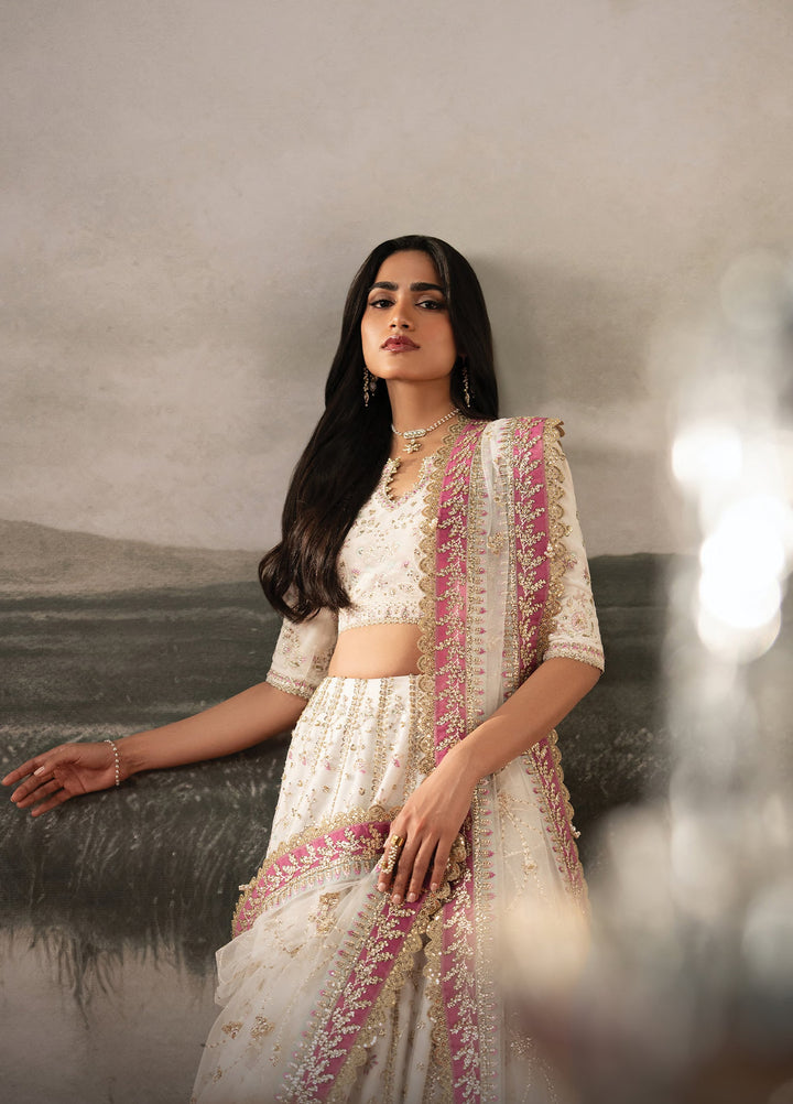 Aure by Afrozeh Unstitched Embroidered Velvet 3 Piece Suit AF26UAW Parure FW01230 - Wedding Collection