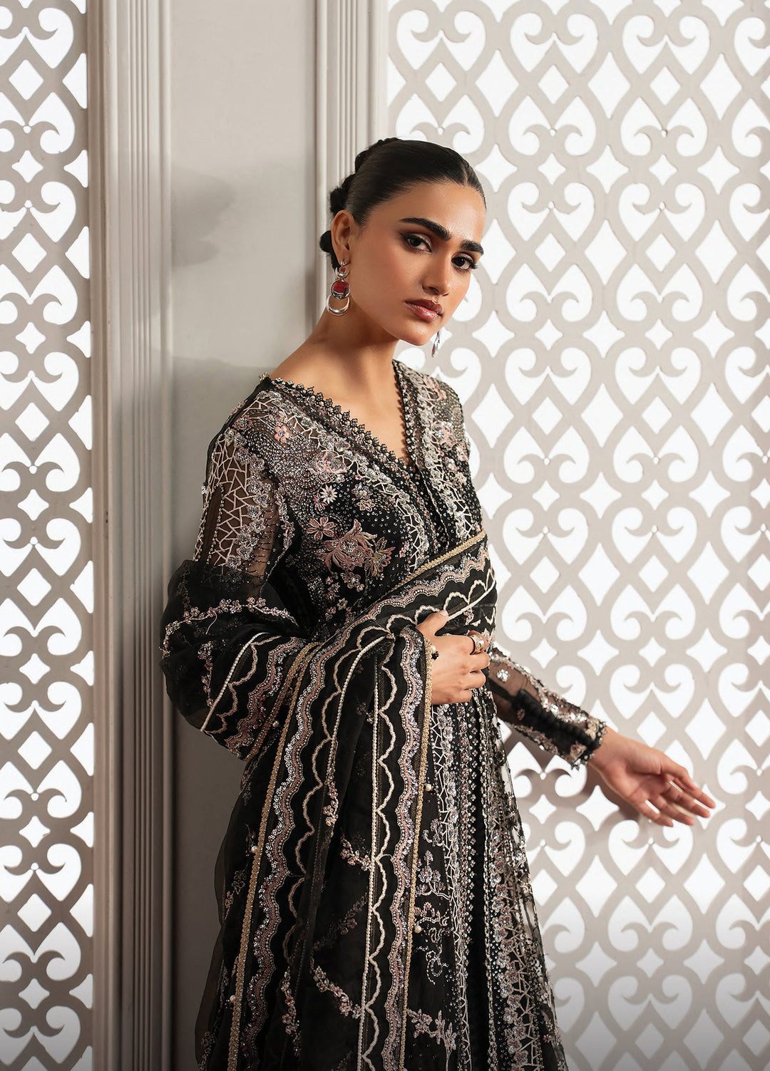 Aure by Afrozeh Unstitched Embroidered Organza 3 Piece Suit AF26UAW Magnifique FW01231 - Wedding Collection