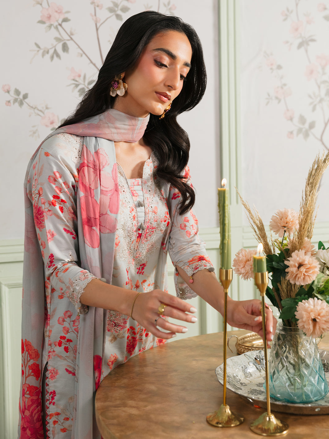 The Meetup by Yards Unstitched Embroidered Lawn 3 Piece Suit First Glance Casual Collection