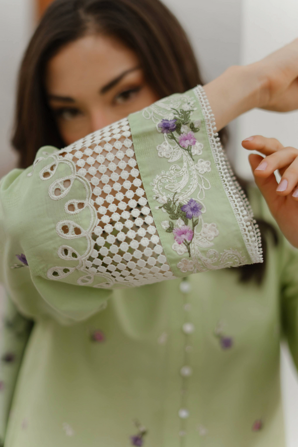 Manara by Maria Embroidered Chiffon 3 Piece Suit GARDENIA - Festive Collection