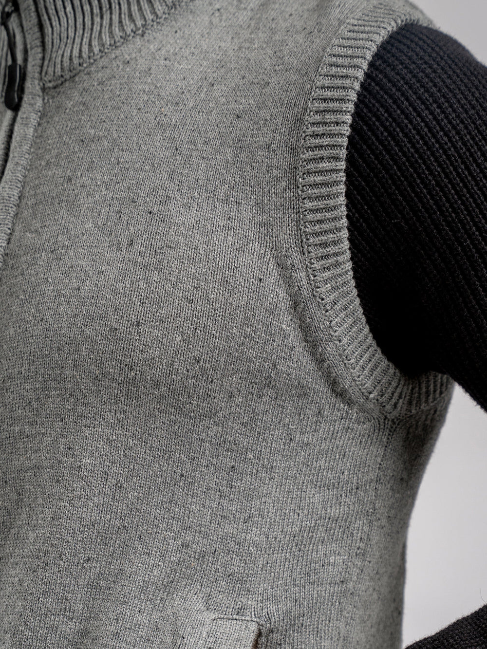 Brumano Mens RTW Solids Cotton 1 Piece Grey Neppy Sleeveless Zipper Winter Collection