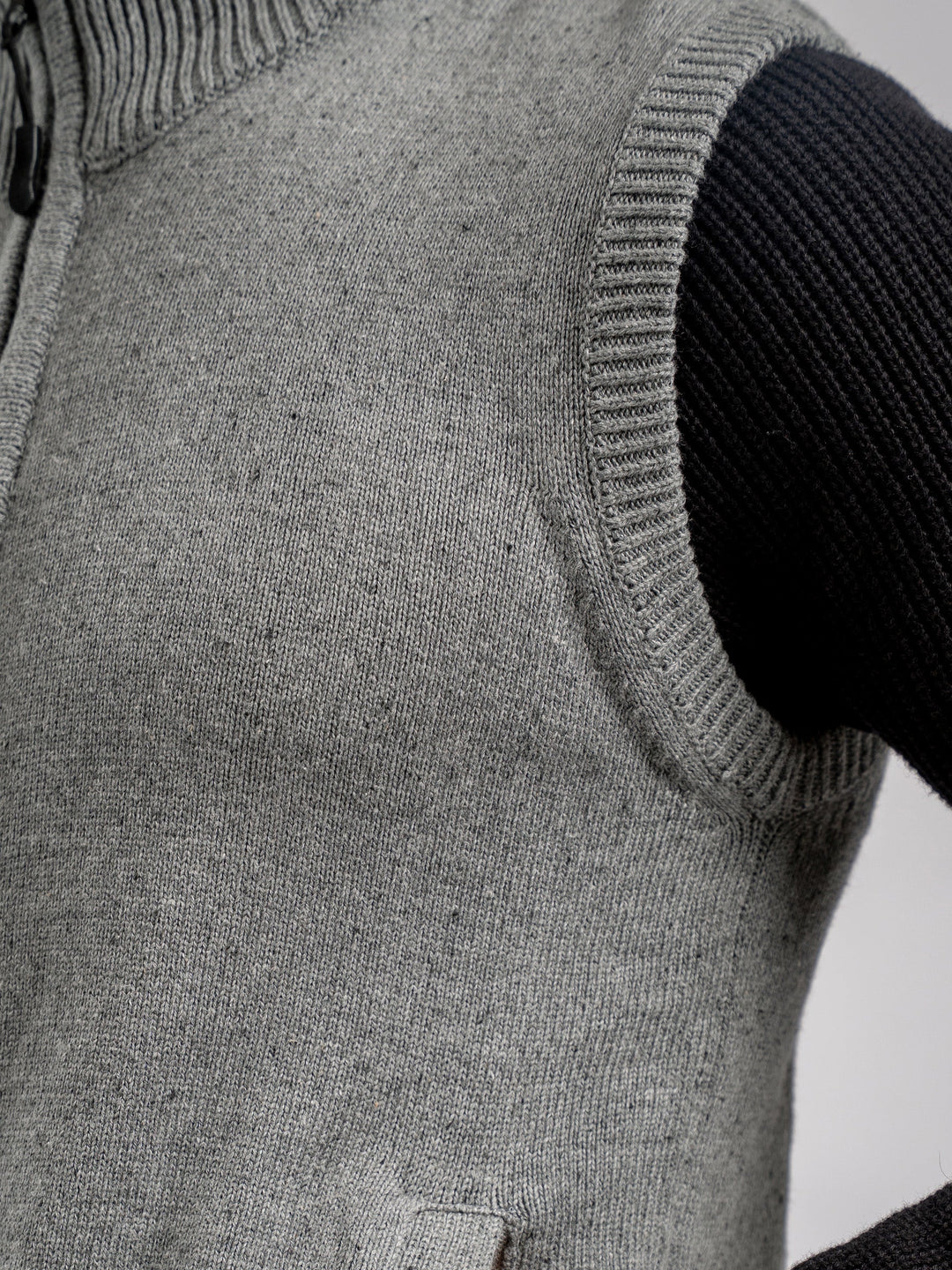 Brumano Mens RTW Solids Cotton 1 Piece Grey Neppy Sleeveless Zipper Winter Collection
