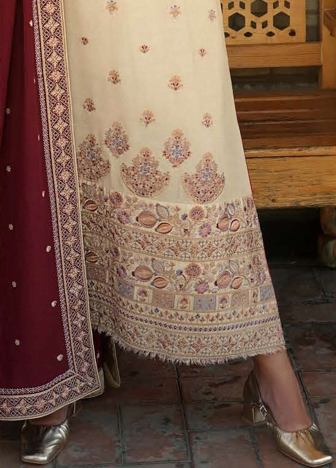 Beneath Bukhara by Mushq Unstitched Embroidered Karandi 3 Piece Suit MU26UBBW Frosted Dome HUNWI260110 - Winter Collection