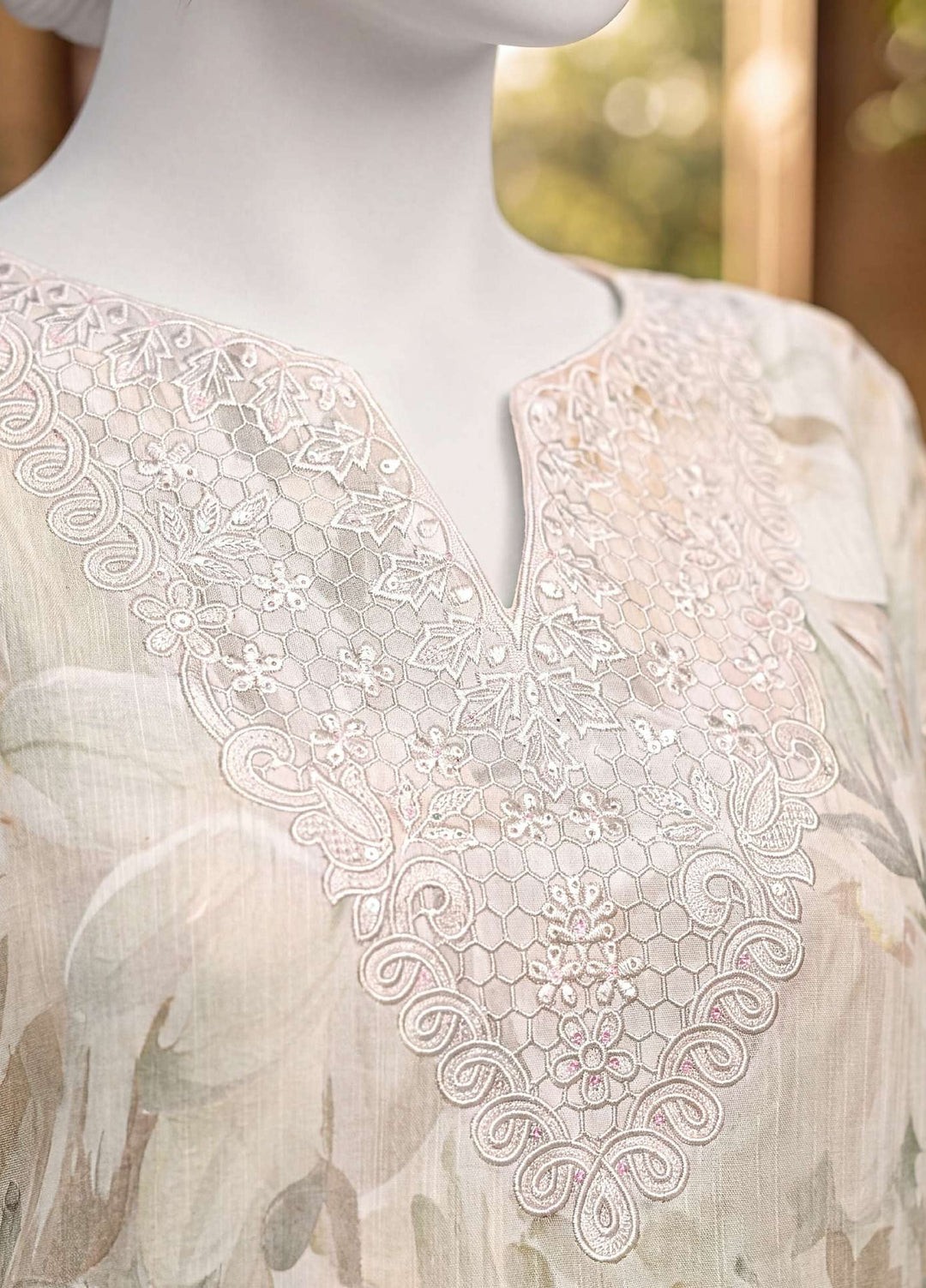 Kaftan Silk by HZ Textiles RTW Printed Rawsilk 3 Piece Suit HZ26RKS XRPE-3P-008 Ivory Crush - Casual Collection