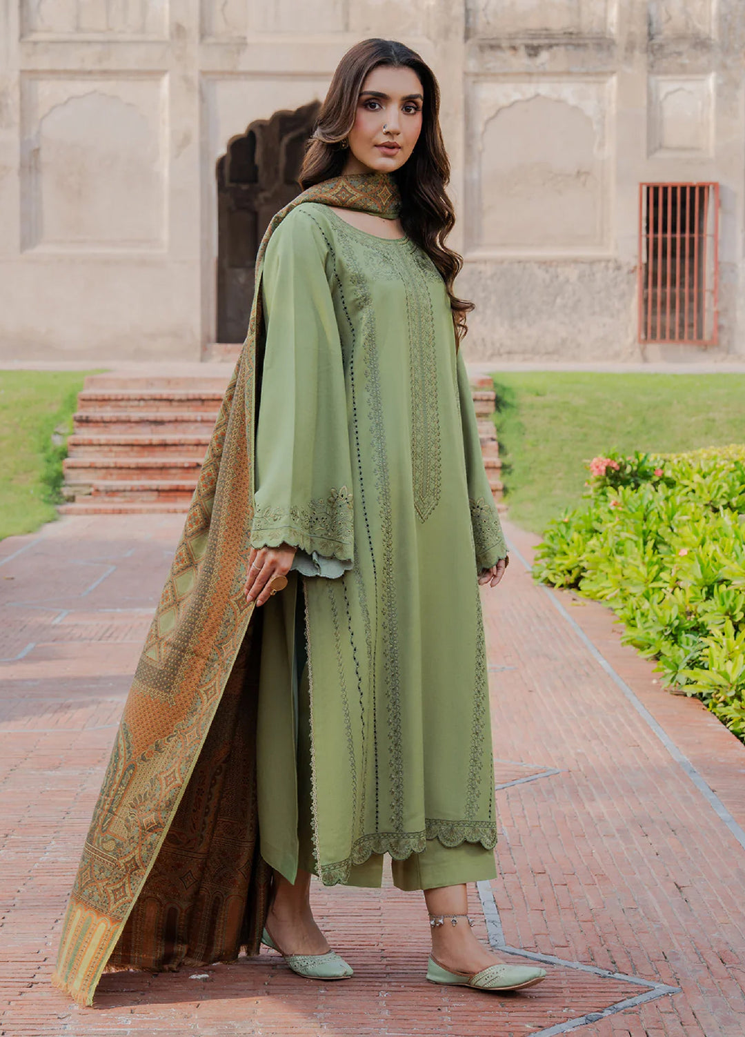 Nooraniyat by Izel Embroidered wool Suits Unstitched 3 Piece IZ25NW Haseen - Winter Collection
