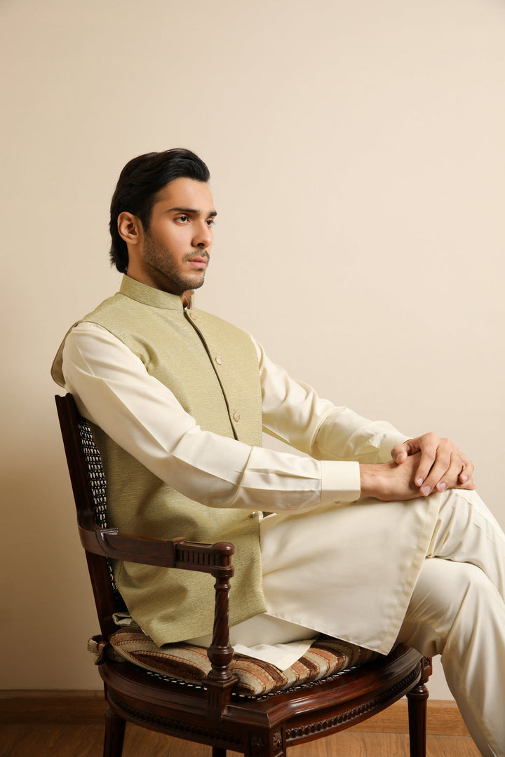 Muraqsh Ready To Wear Solids Cotton Men Mint Jamawar Textured Waistcoat MURJTW - Summer Collection