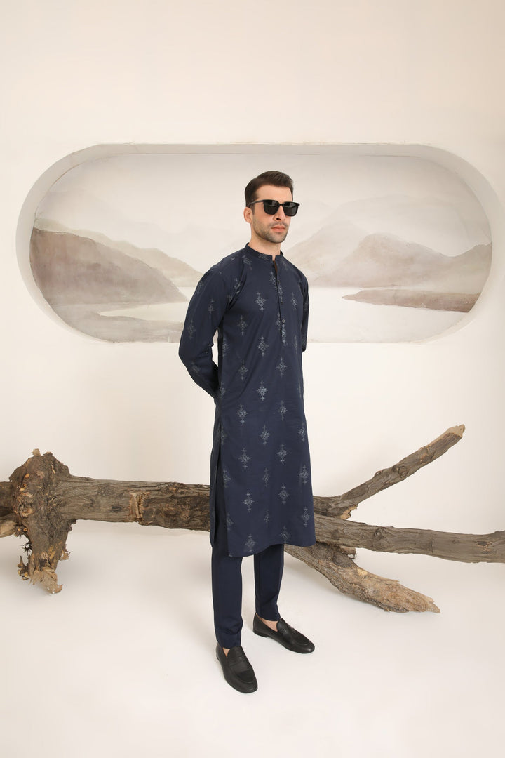 Muraqsh Ready To Wear   Men Navy Blue Cotton Embroidered Kurta Trouser MUR-NBECK - Summer Collection
