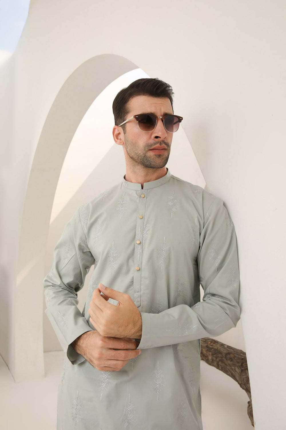 Muraqsh Ready To Wear   Men Light Mint Cotton Embroidered Kurta Trouser MURMECK - Summer Collection