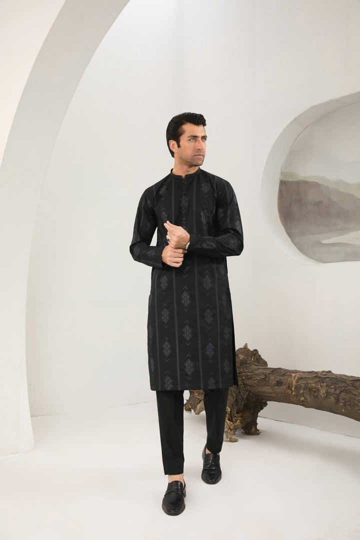 Muraqsh Ready To Wear   Men Black Motif Cotton Embroidered Kurta Trouser MUR-BMECK - Summer Collection