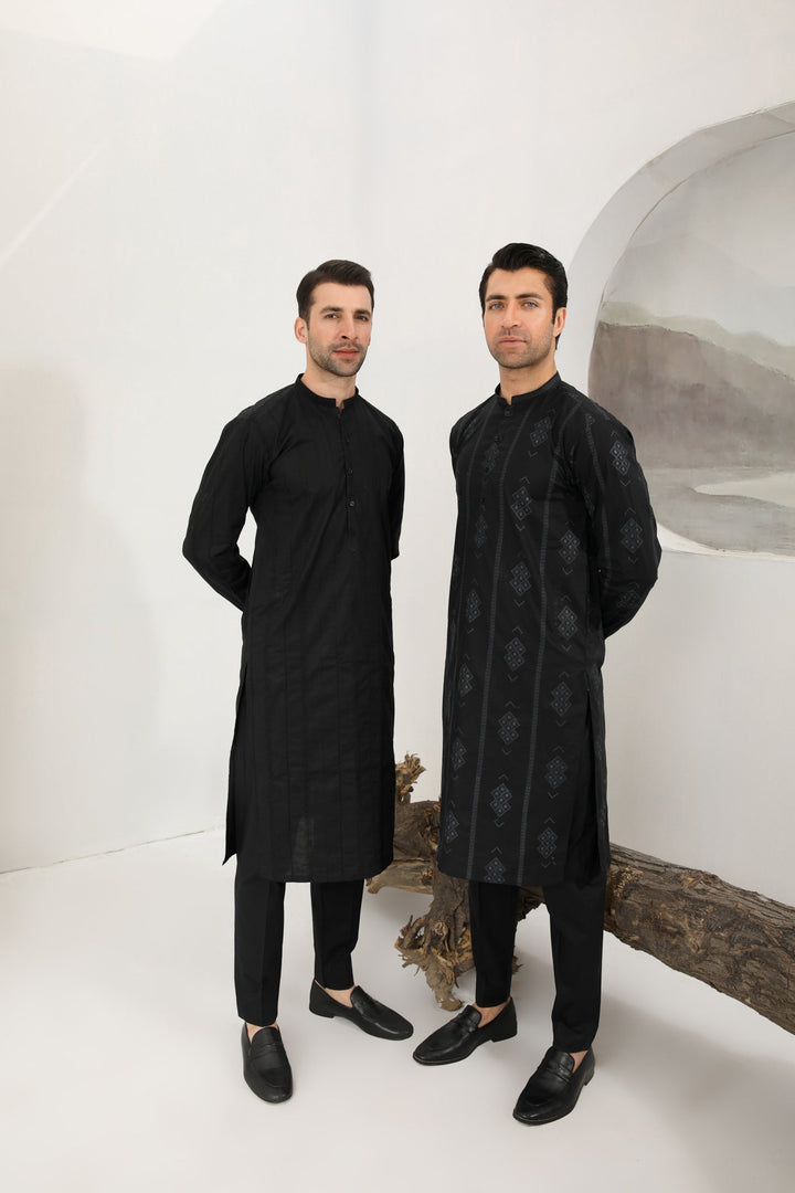 Muraqsh Ready To Wear   Men Black Motif Cotton Embroidered Kurta Trouser MUR-BMECK - Summer Collection