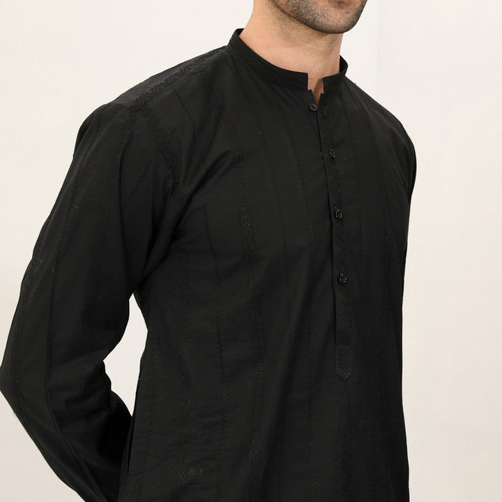Muraqsh Ready To Wear   Men Black Falling Cotton Embroidered Kurta Trouser MUR-BFECK - Summer Collection