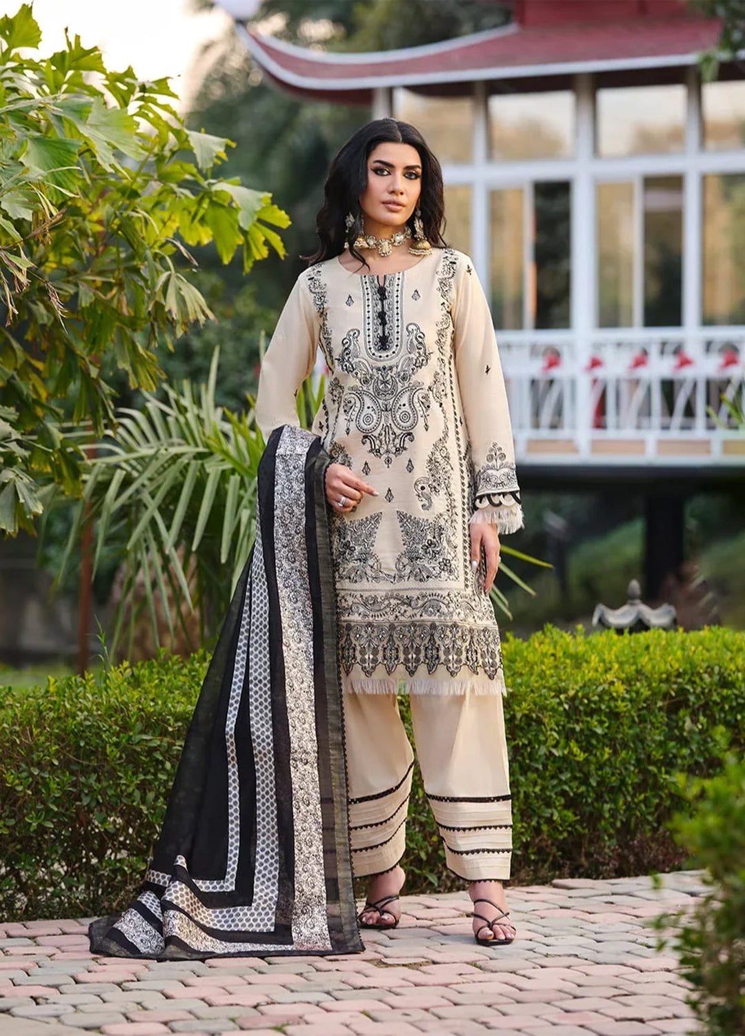 Menaal Unstitched Embroidered Lawn 3 Piece Suit ML26ULS IVORY ELEGANCE - Festive Collection