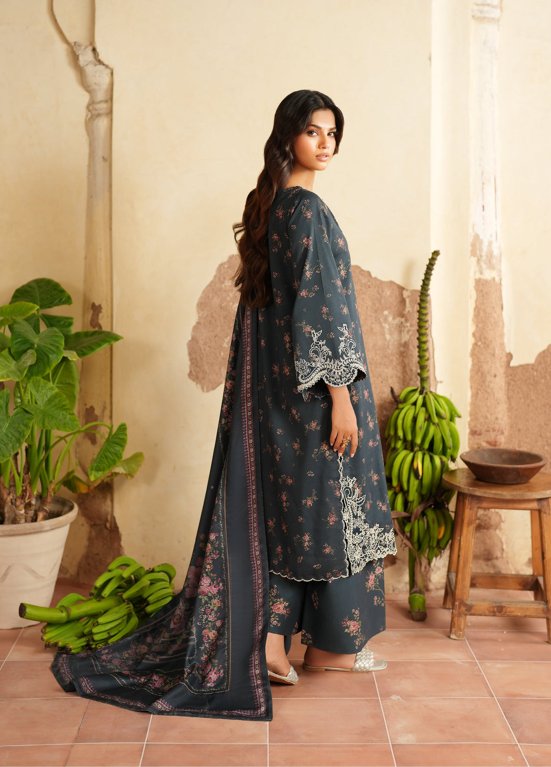 Iznik Pre Fall Printed Linen Suits Unstitched 3 Piece IZ25PF IPF-12 - Winter Collection