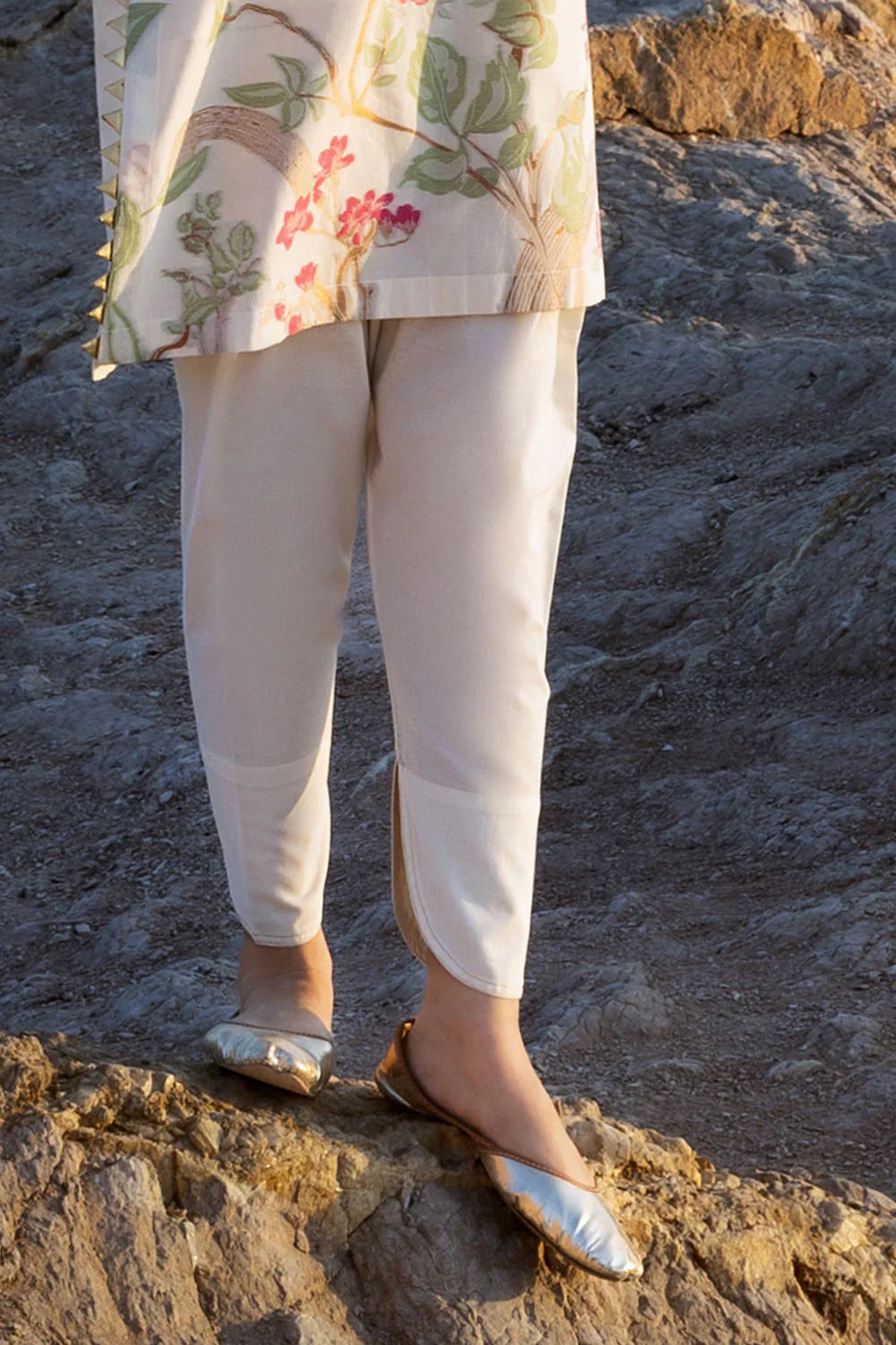 Zar Bano by Gul Ahmed Unstitched Printed Jacquard 3 Piece Suit GA26UZB MJ-52019 - Summer Collection