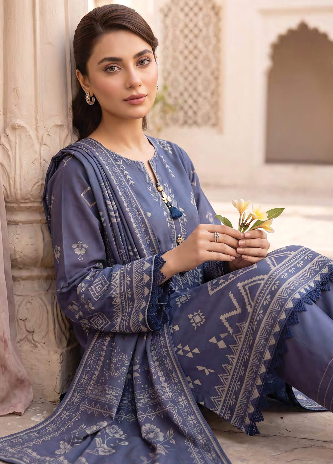 Lakhany Unstitched Printed Cashmi Wool 3 Piece Suit LSM26UCW LG-RK-0197-C - Casual Collection