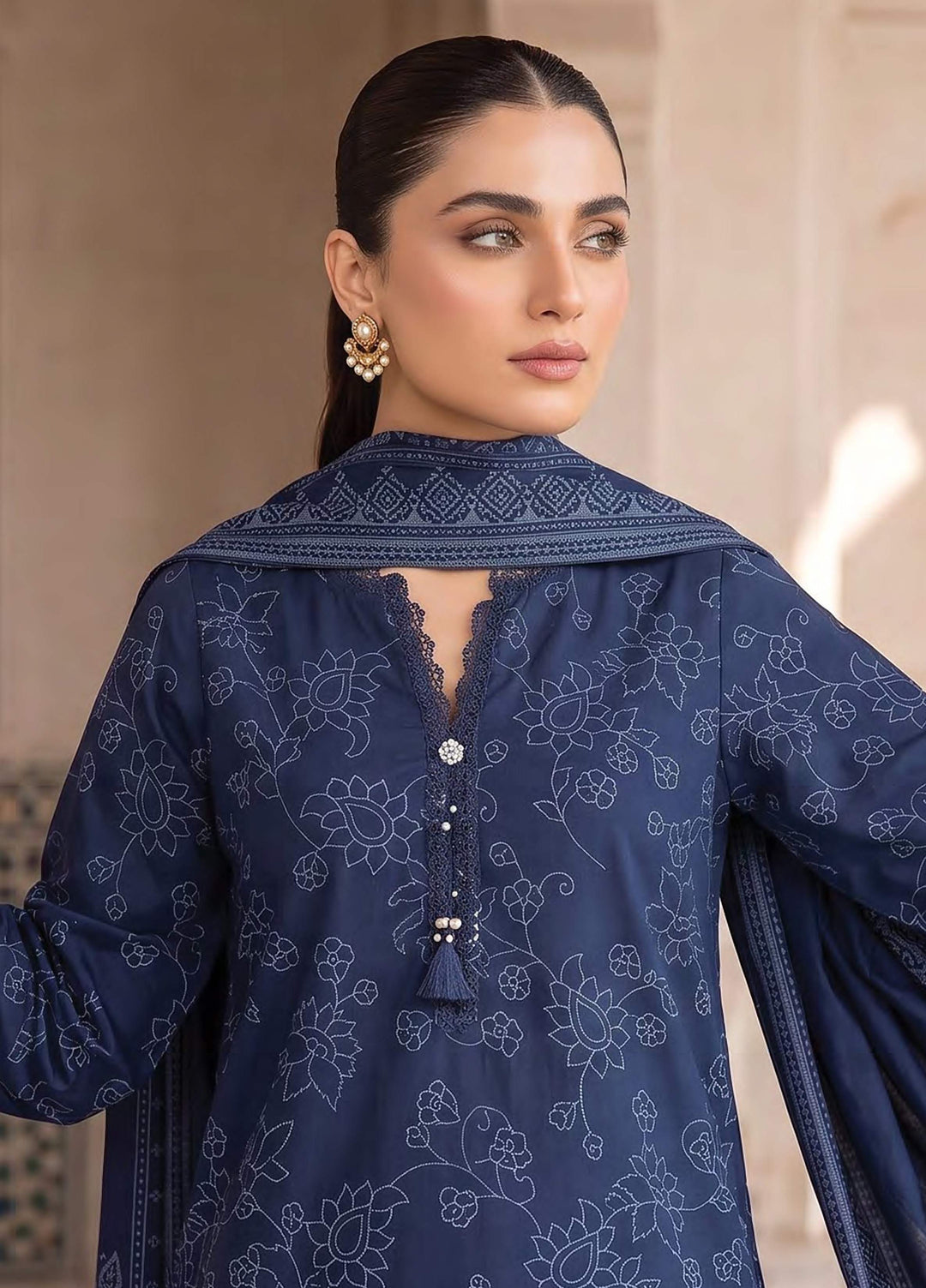 Lakhany Unstitched Printed Cashmi Wool 3 Piece Suit LSM26UCW LG-RL-0529-C - Casual Collection