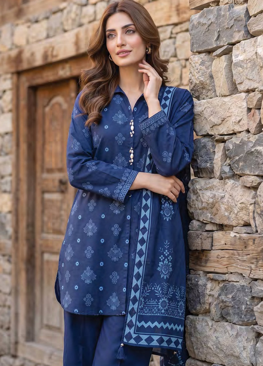 Lakhany Unstitched Printed Pashmina 3 Piece Suit LSM26UP LG-SG-0164-B - Casual Collection