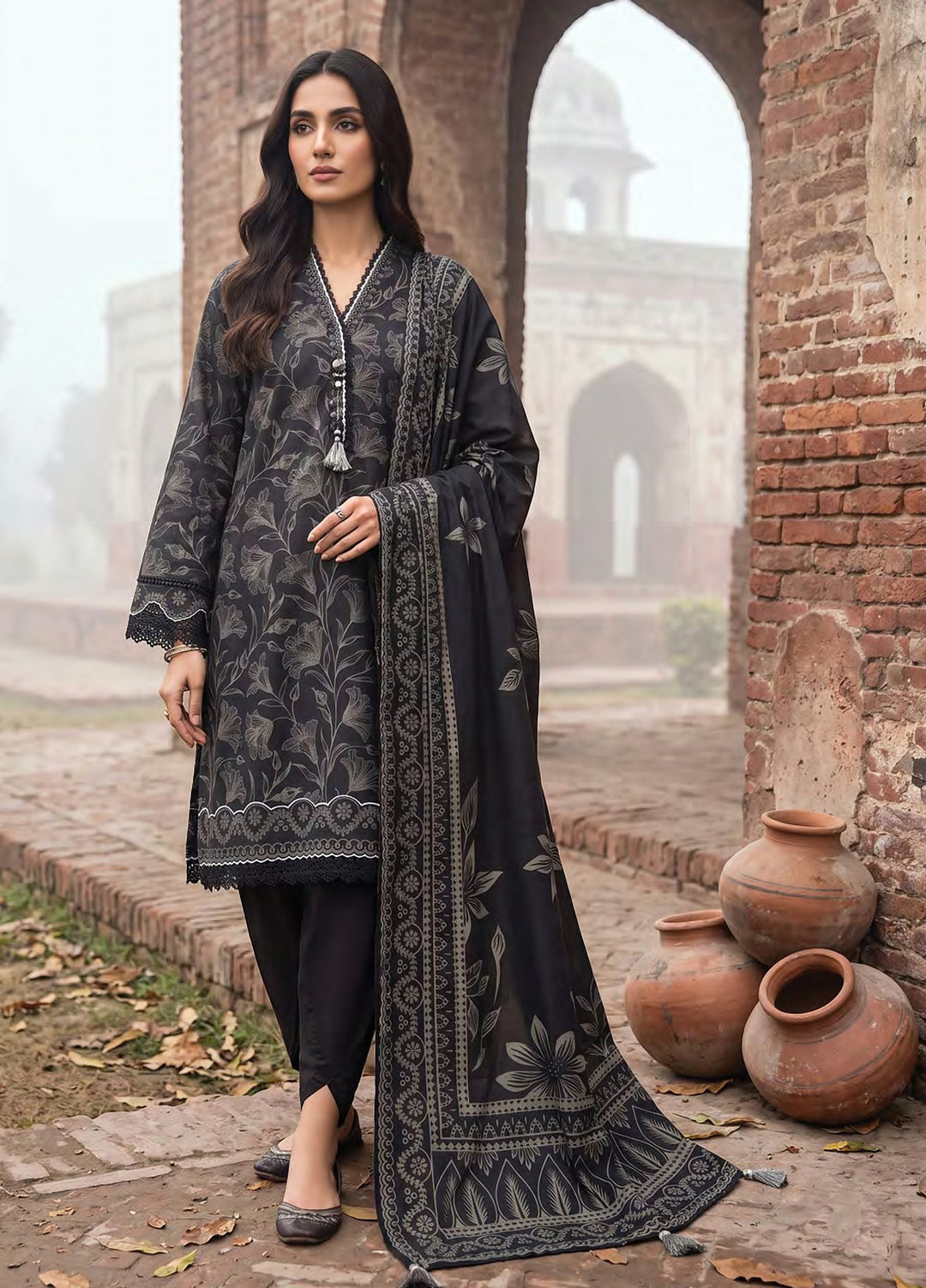 Cashmi by Lakhany Unstitched Printed Wool 3 Piece Suit LSM26UC LG-RK-0198-C - Winter Collection