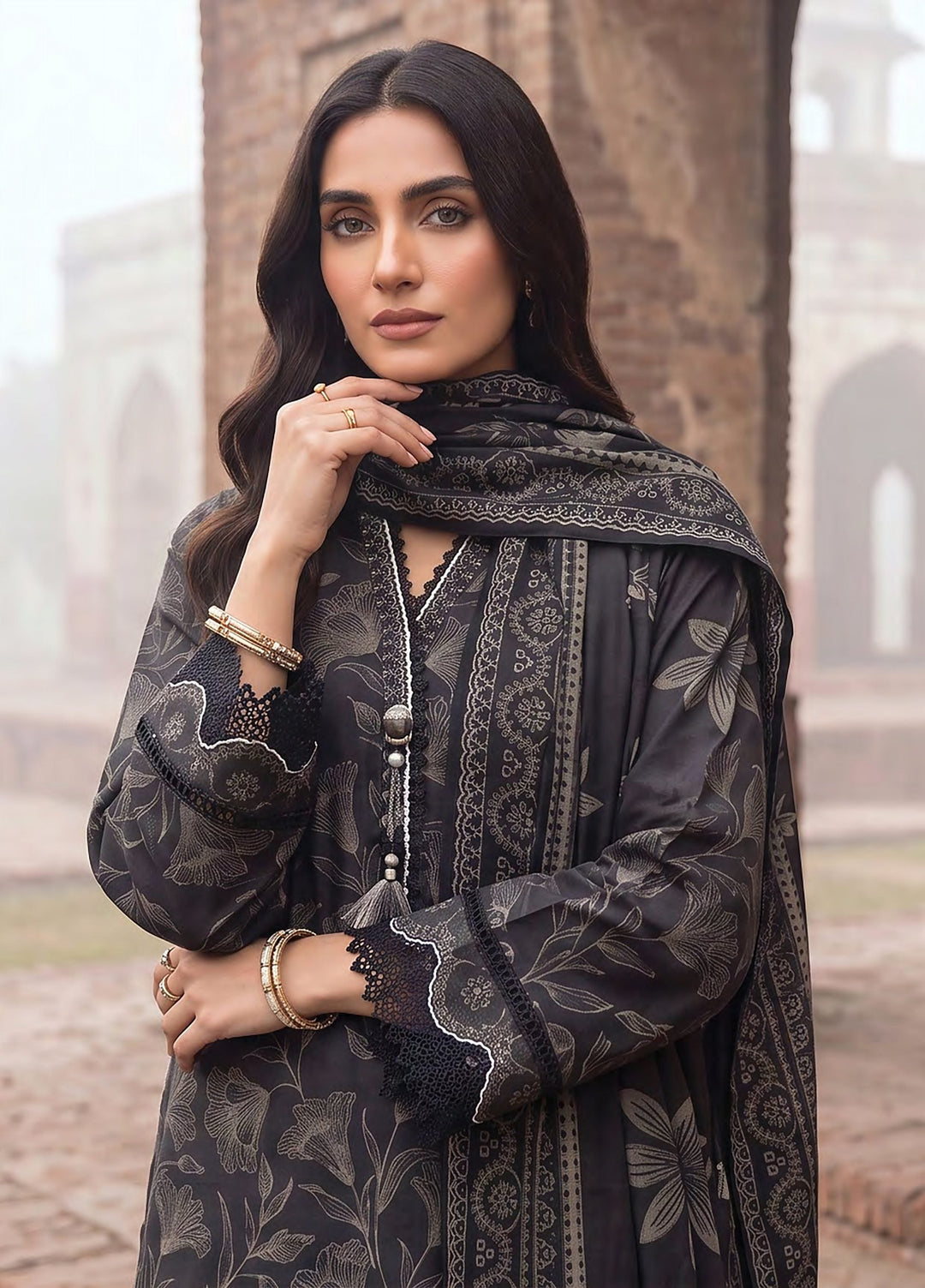 Cashmi by Lakhany Unstitched Printed Wool 3 Piece Suit LSM26UC LG-RK-0198-C - Winter Collection