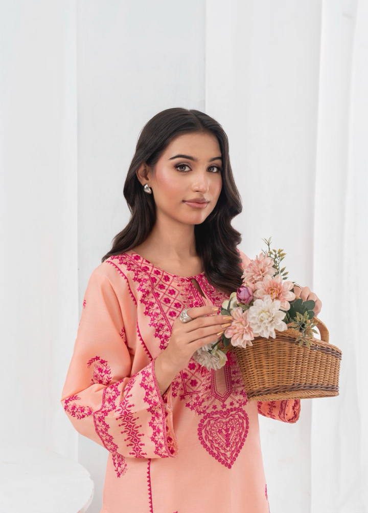 Lamhay by Haniya Mahnoor Pret Embroidered Cotton 2 Piece Suit Pink Blush