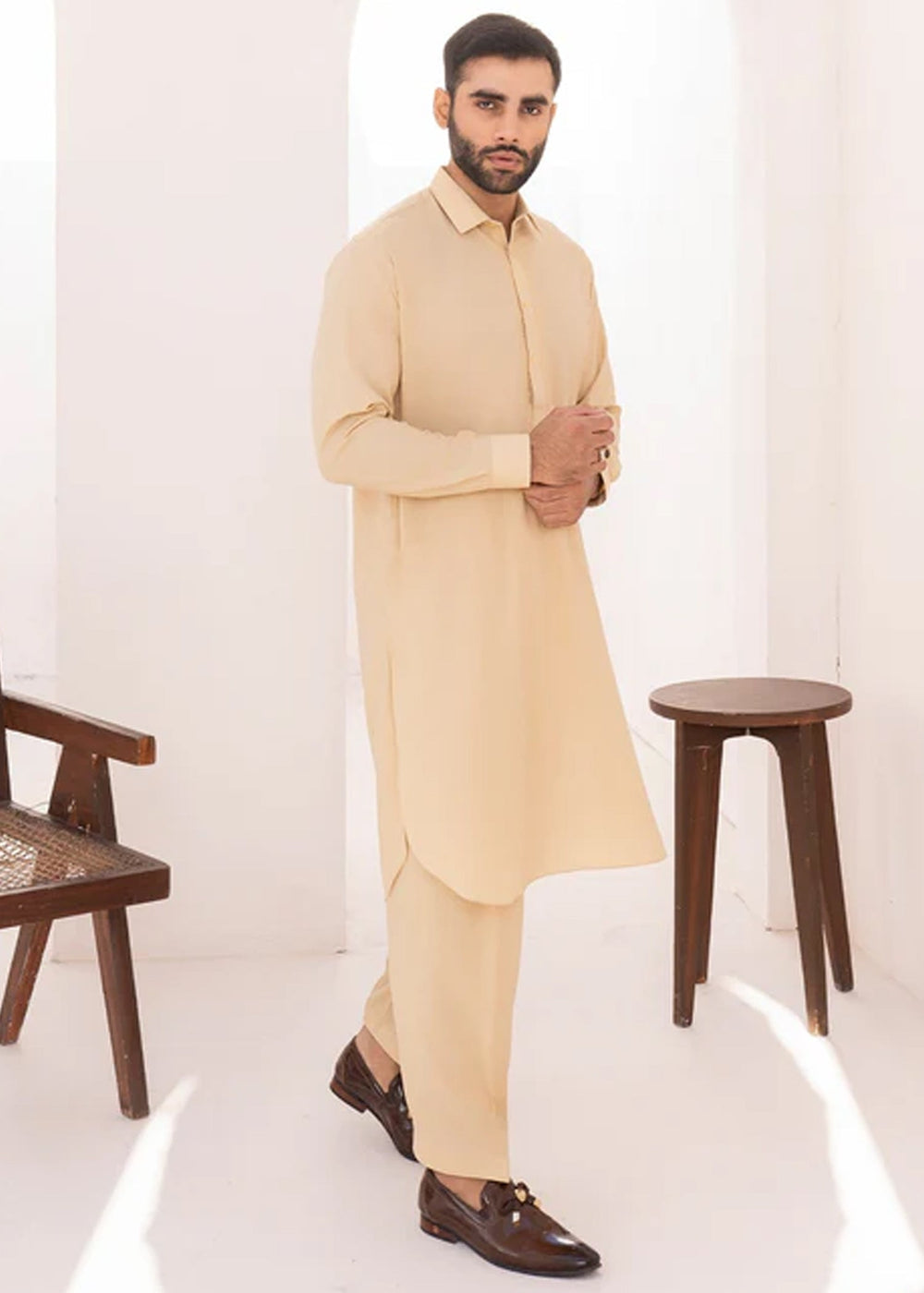 Farmanrawa by Buraq Mens RTW Embroidered Wash N Wear 2 Piece Suit Hamza Casual Collection