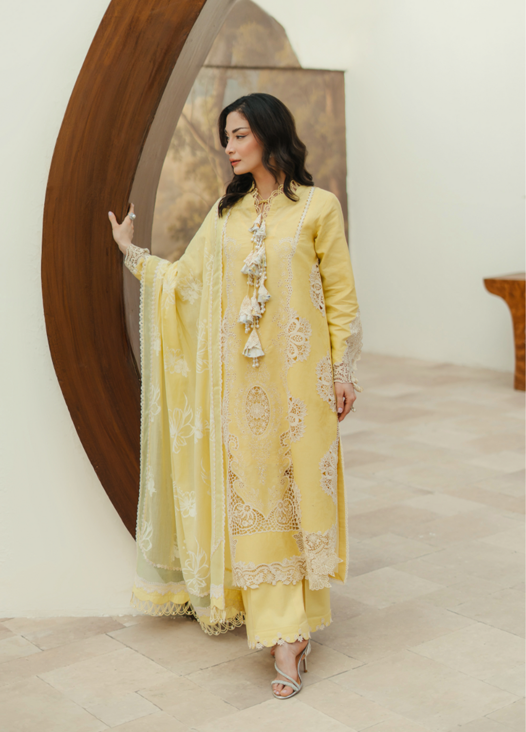 Manara by Maria RTW Embroidered Lawn 3 Piece Suit MN26RF Lily M-03 - Festive Collection