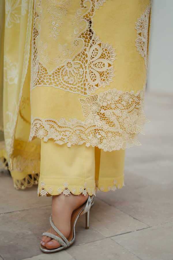 Manara by Maria Embroidered Chiffon 3 Piece Suit LILLY - Festive Collection