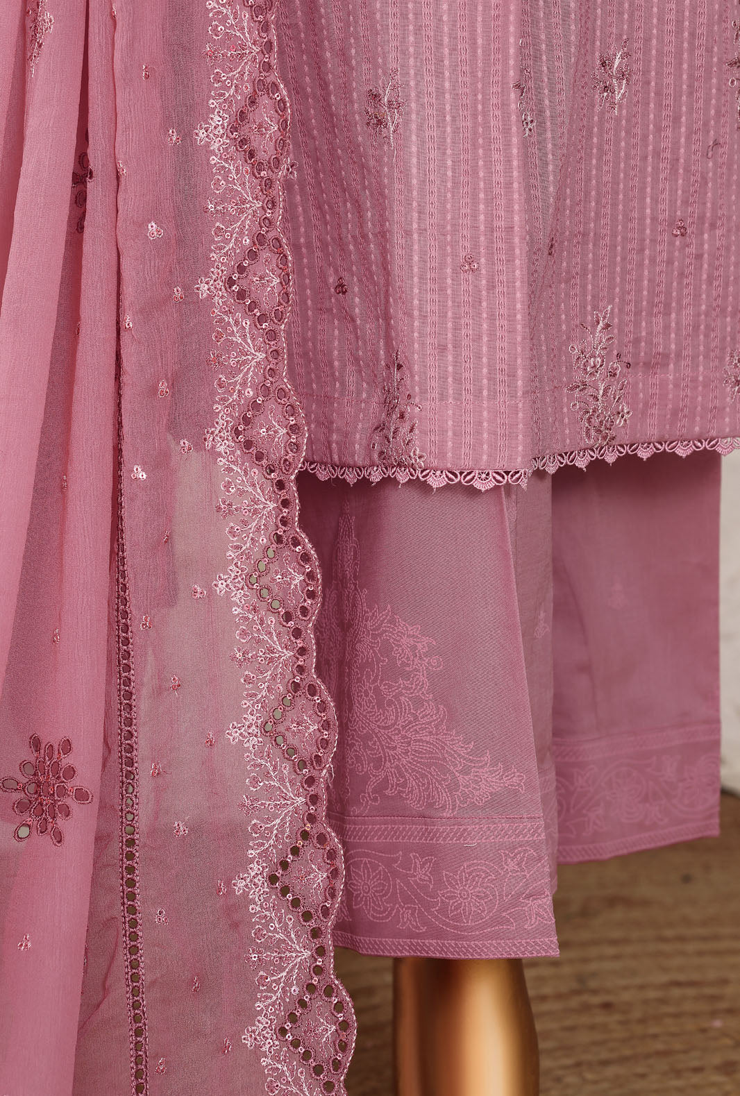 Mayaar by HZ Textile Unstitched Embroidered Lawn 3 piece Suit MEC-7042 - Casual Collection