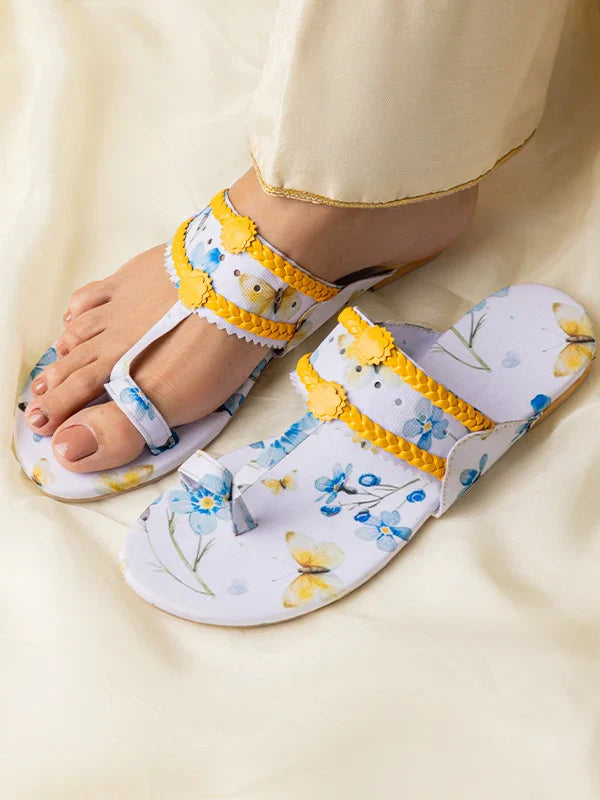 Maa aur Mai by TJK Designs Printed Footwear Savera Kholapuri - Casual Collection