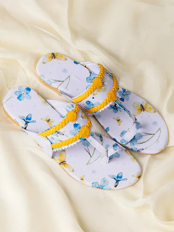 Maa aur Mai by TJK Designs Printed Footwear Savera Kholapuri - Casual Collection