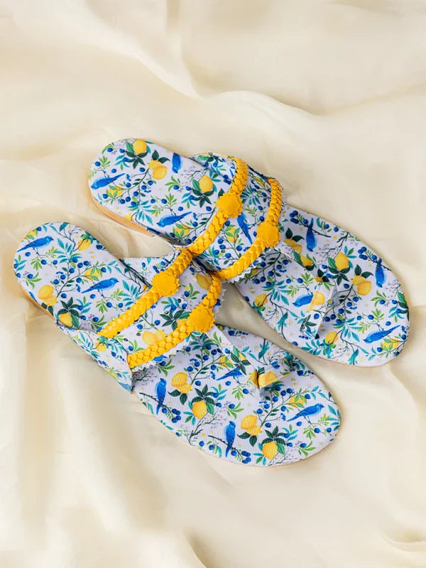 Maa aur Mai by TJK Designs Printed Footwear Sheen Kholapuri - Casual Collection