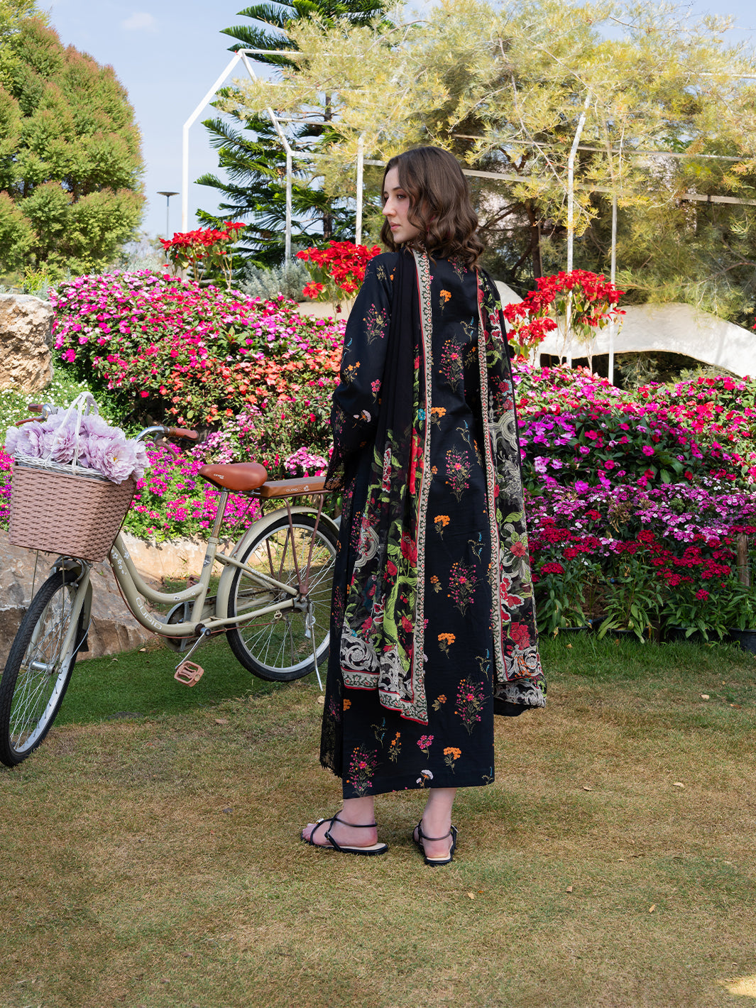 The Scent Of Summers by Yards Unstitched Embroidered Lawn 3 Piece Suit Midnight Bloom Casual Collection