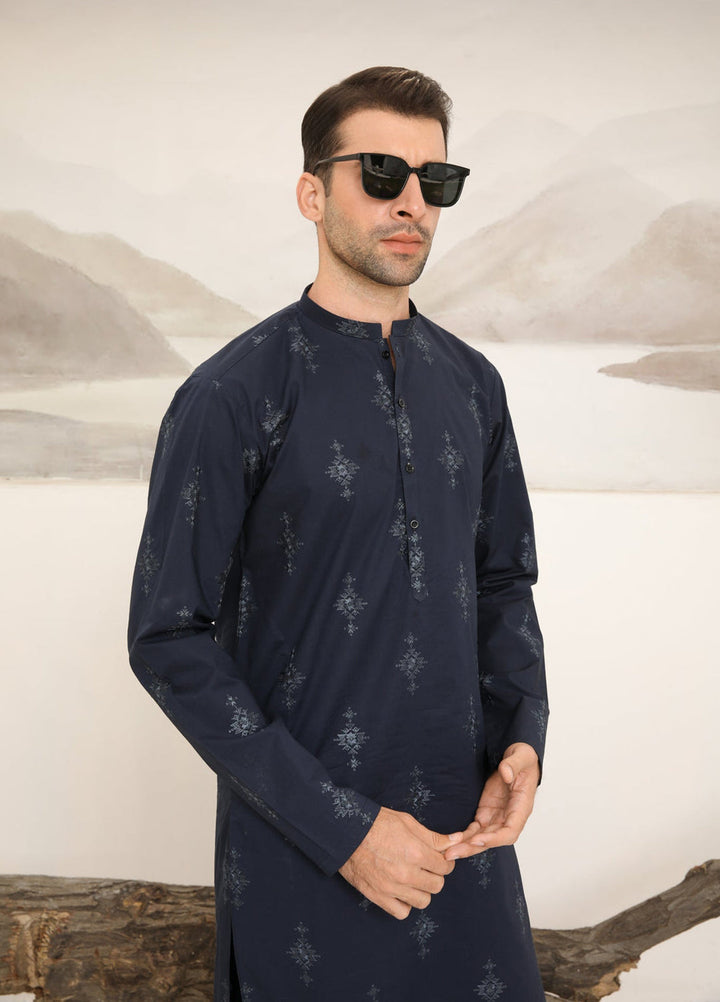 Muraqsh Ready To Wear   Men Navy Blue Cotton Embroidered Kurta Trouser MUR-NBECK - Summer Collection
