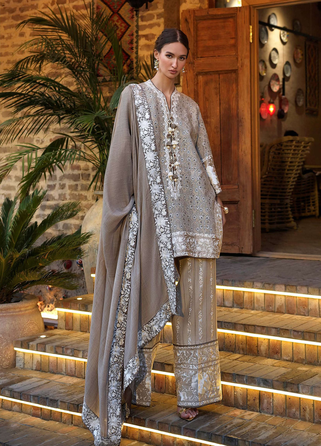 Echoes of Registan by Mushq Unstitched Embroidered Jacquard 3 Piece Suit MU26UER Eastern Empress MUNWI260108 - Casual Collection