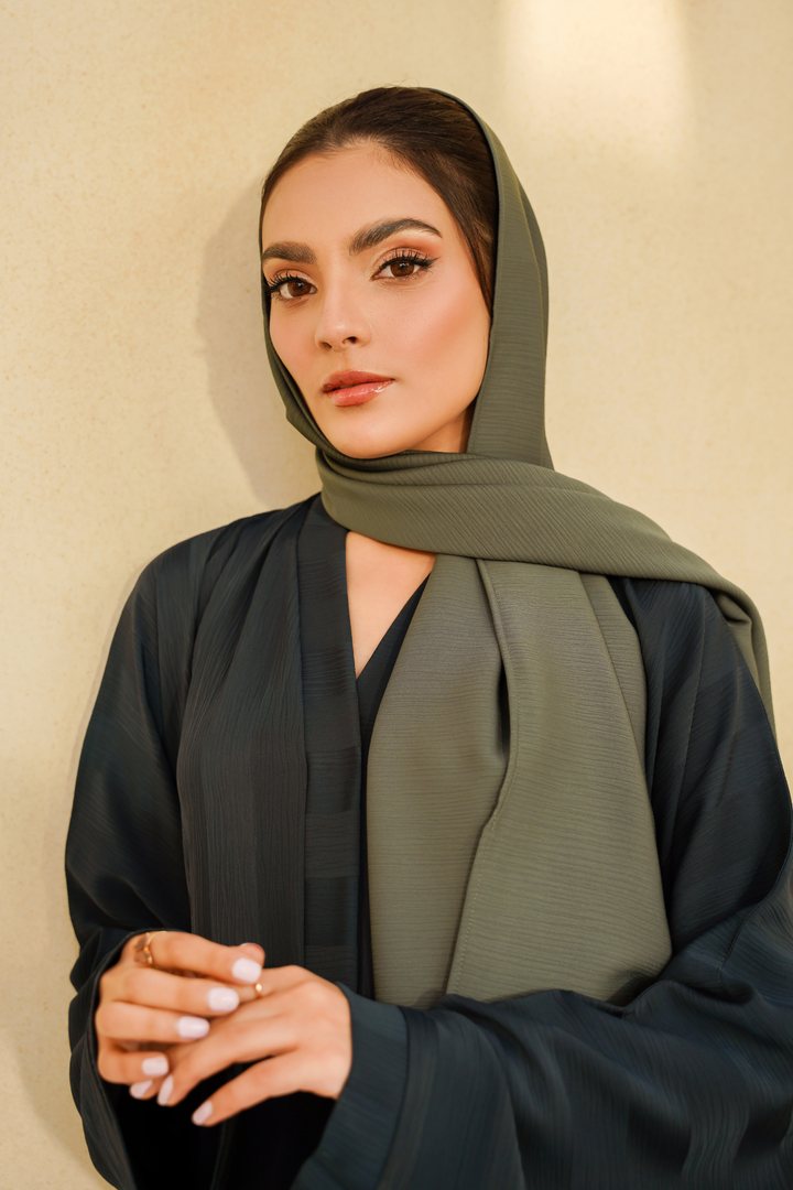 Divinely Crafted Abaya Casual Crepe 1 Piece Nahar Abaya | Buttoned Up
