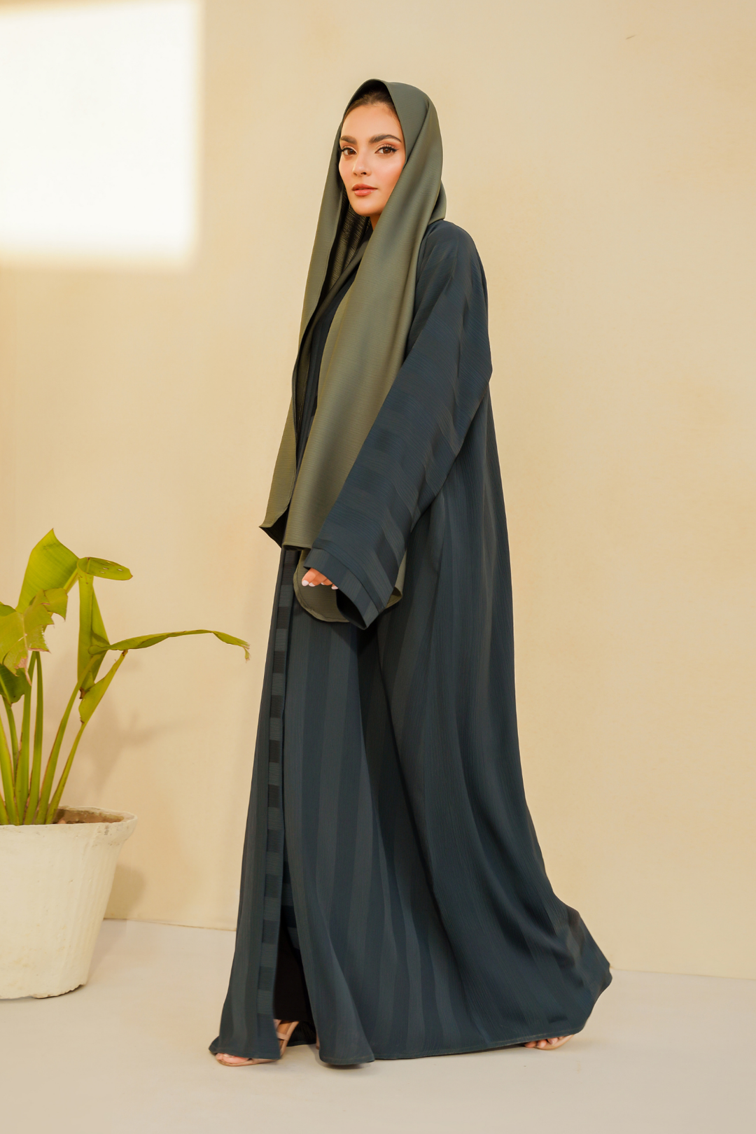Divinely Crafted Abaya Casual Crepe 1 Piece Nahar Abaya | Buttoned Up